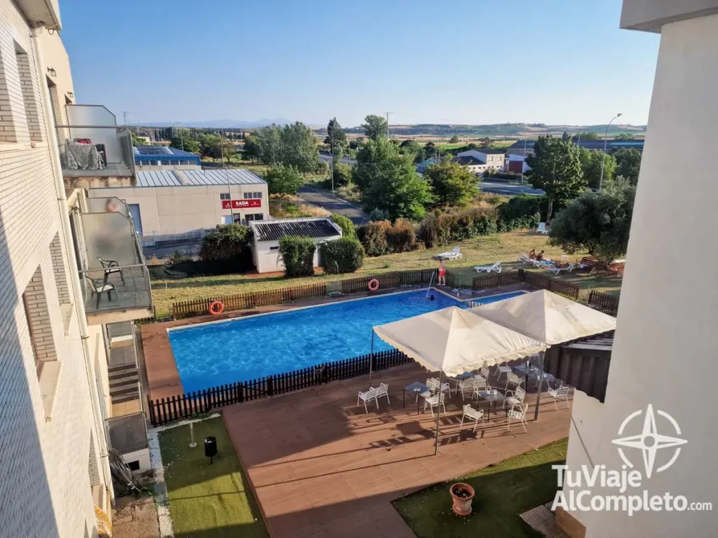 alojamiento en haro con piscina