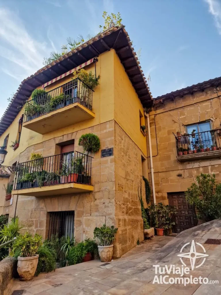 casas y calles bonitas de Labastida