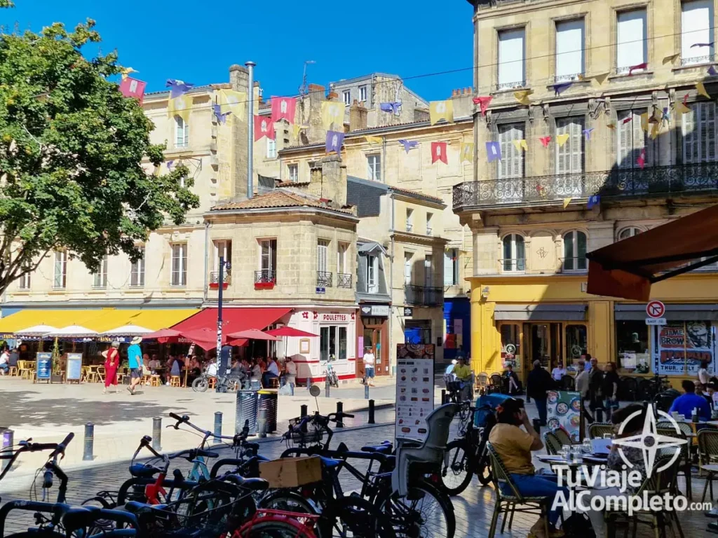 Plaza Fernand Lafargue en Burdeos